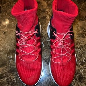 This is a steal !! First come , first serve.